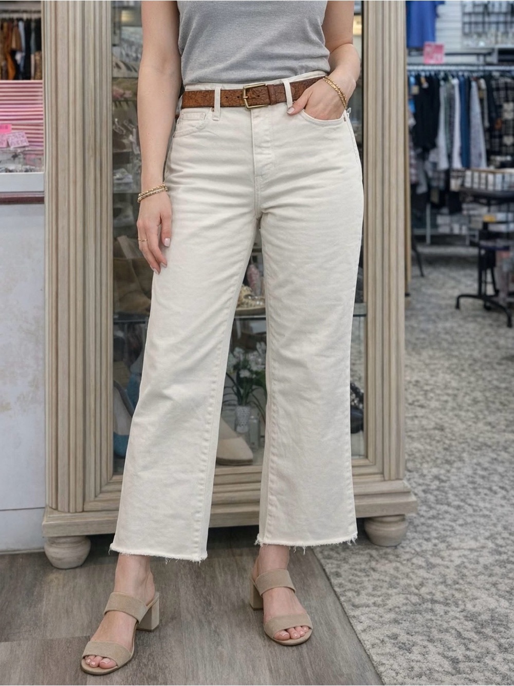 NWOT Dear John Cream Wide-Leg High-Rise Jeans!